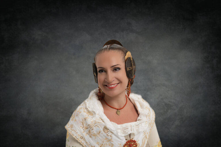 Fotografia de Fallera en Valencia